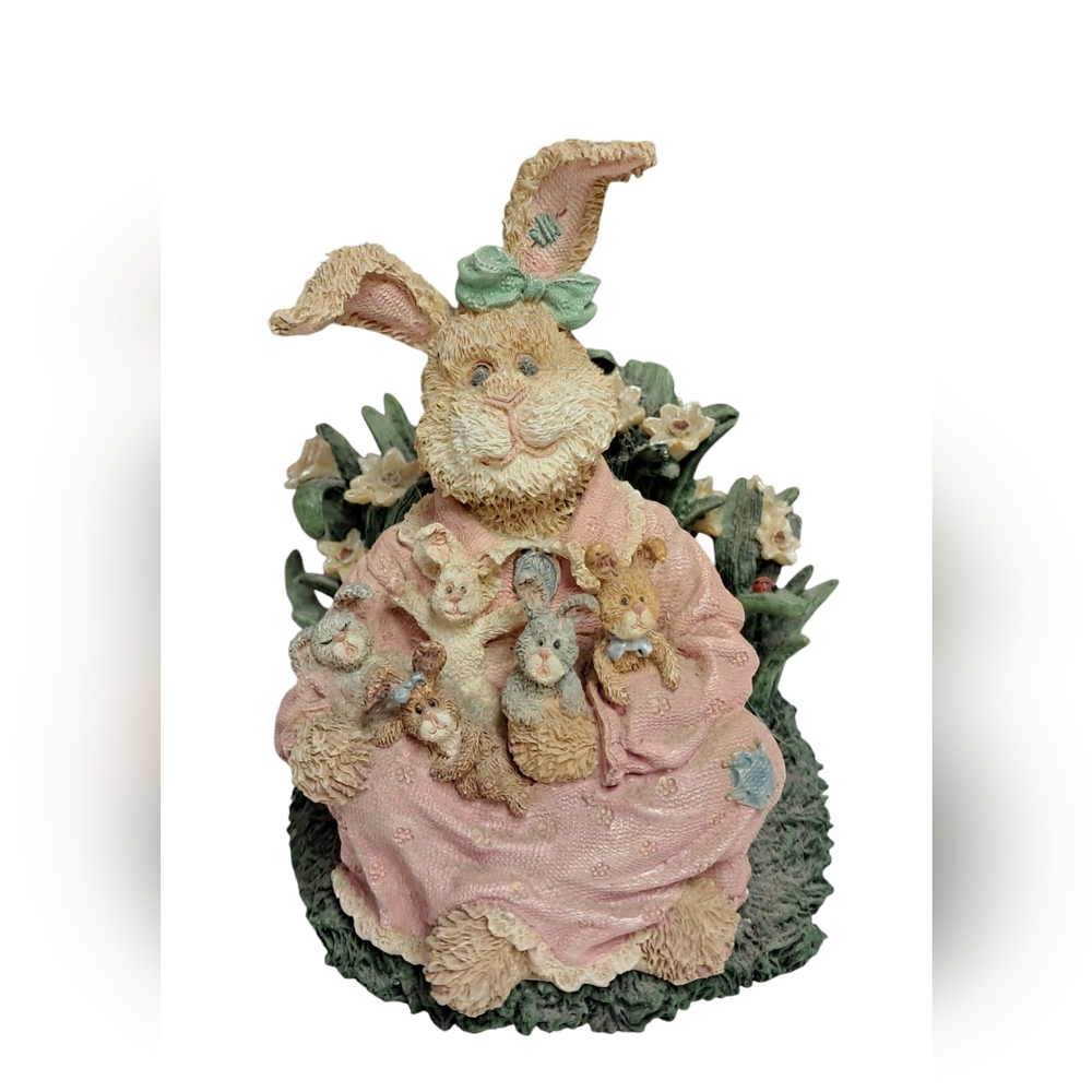 BOYDS BEARS & FRIENDS MOMMA BUNNYLOVE FIGURINE